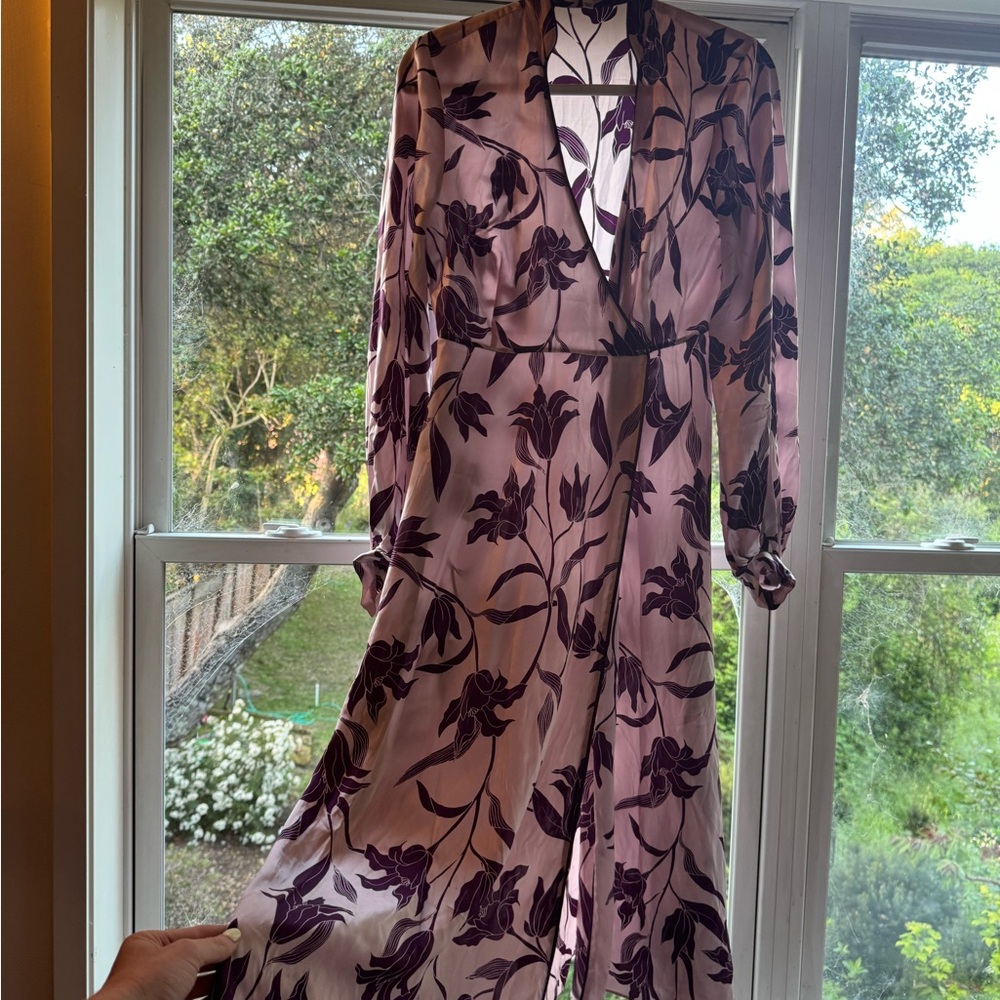 Silk Equipment Femme Purple Lily Dress